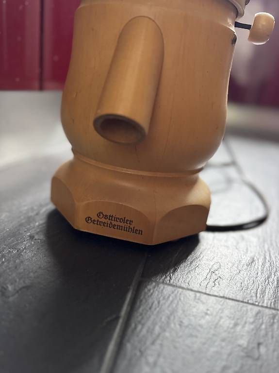 Elettrodomestici da cucina: Ostt. Getreidemühle Typ Rondella – Usato da Altendorf venduto da Nordseekind 3