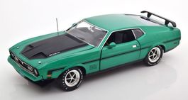 FORD MUSTANG MACH 1 1971 GRÜNMETALLIC 1:18 AUTOWORLD