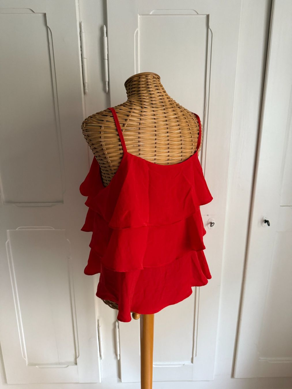Tops: RIVER ISLAND - Volants Top rot 38 – Gebraucht aus Zürich von Diazaio 2