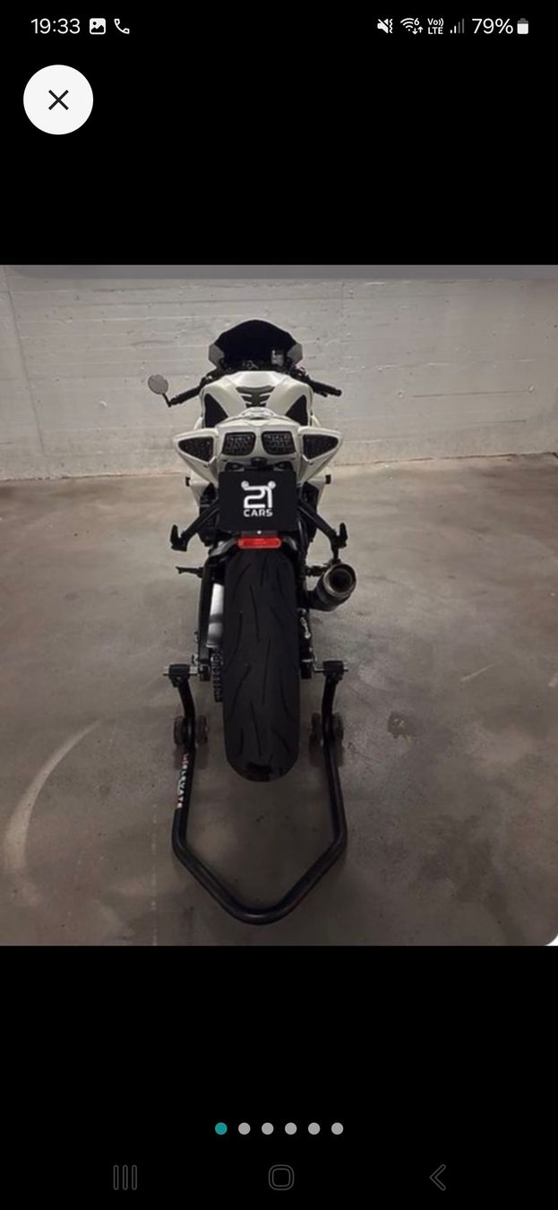 Suzuki Strada: Suzuki GSX-R 600 k9 – Usato da Reinach BL venduto da sch_r8cb 1