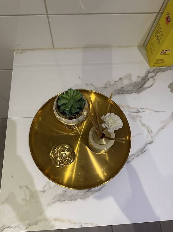 Tutte le decorazioni: deko set  – Usato da Adligenswil venduto da balboa5 3