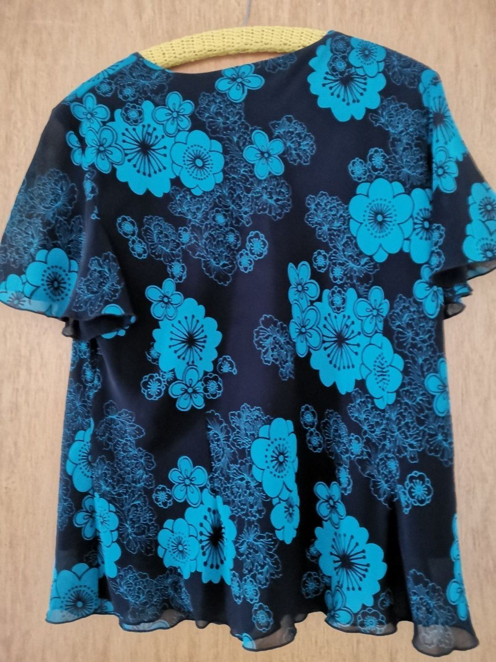 Camicette: Blouse de dame à manches courtes – Usato da Courtepin venduto da Fin_dj7p 1
