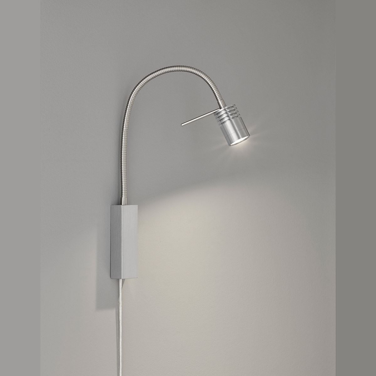Lampade: LED Wandleuchte, Leselicht, 40 cm Höhe – Nuovo (secondo la descrizione) da Kreuzlingen venduto da Smart-Light