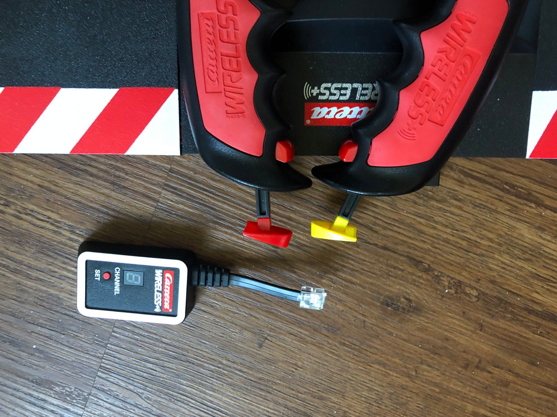 Carrera Piste: Carrera Digital: Wireless + Set Duo 2.4 GHz – Usato da Möriken AG venduto da schmueke01 2