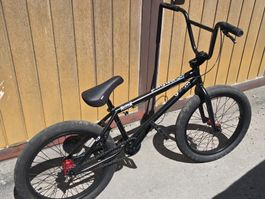 Subrosa Sono 20" Freestyle BMX – Neuwertig