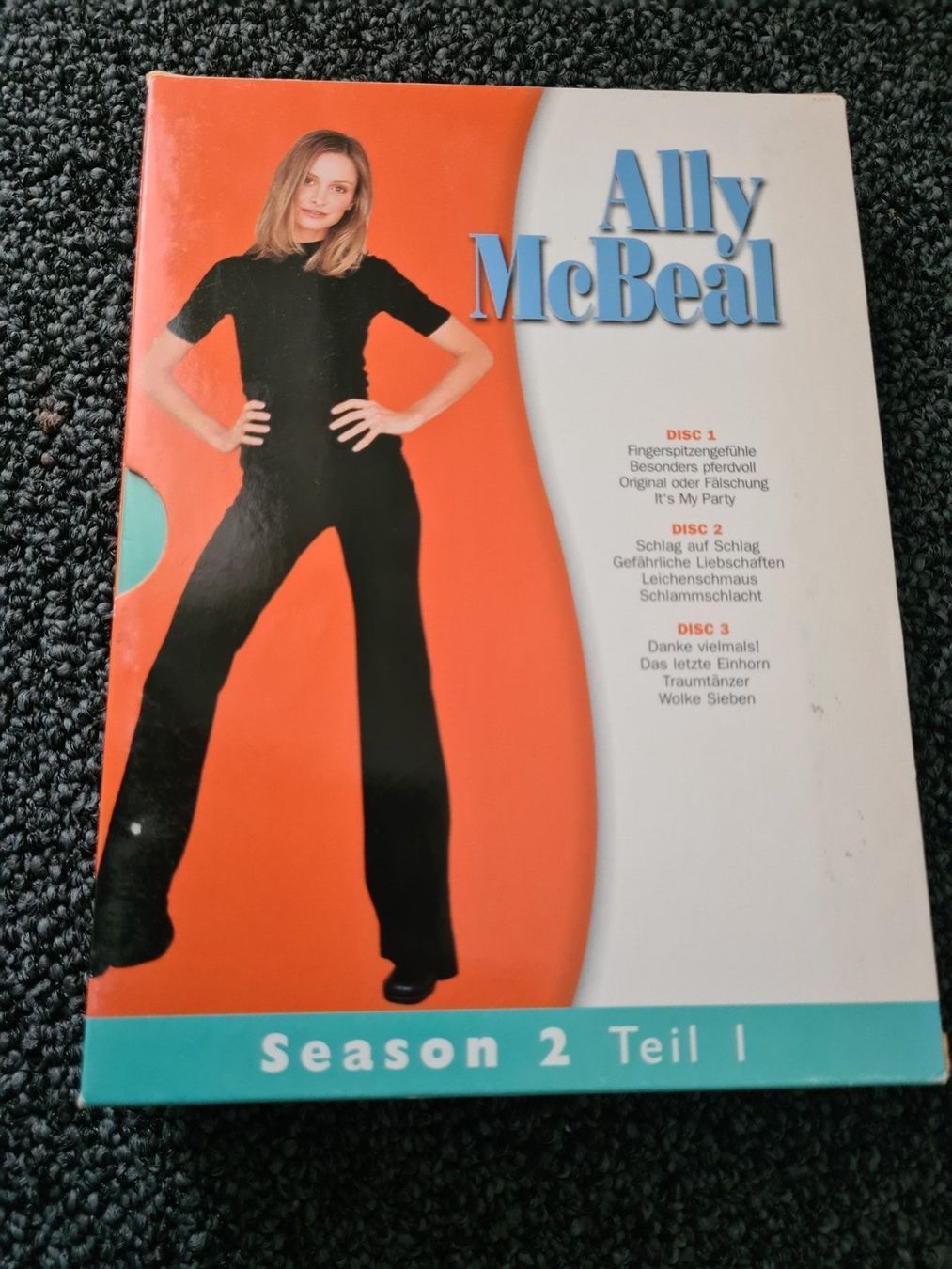 Tutti i DVDs: ALLY MCBEAL STAFFEL 2 TEIL 1 – Usato da Ruswil venduto da jan_bxl5 1