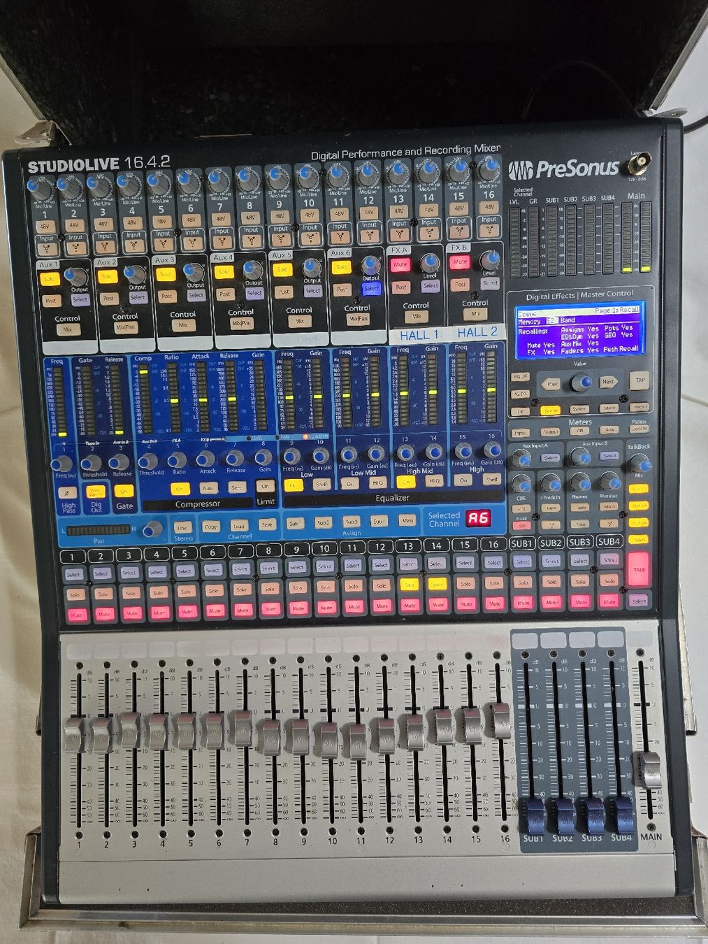 PreSonus Console di mixaggio: PreSonus StudioLive 16.4.2 Digital  Mischpult inkl. Case – Usato da Boswil venduto da RobHerst 1