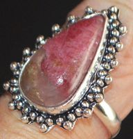 Ring L-4642 – Rhodonit – 17mm Innendurchmesser