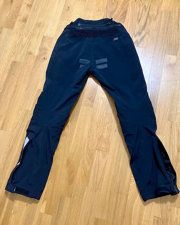 Pantalons: Motorrad Hosen – D'occasion à Biel/Bienne par Ulu12 2