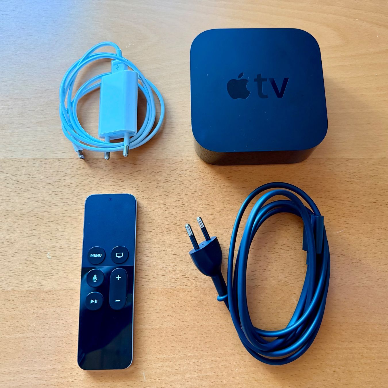 Apple Systèmes audio & multimédias: Apple TV – D'occasion à Grenchen par RSC1984FL 2