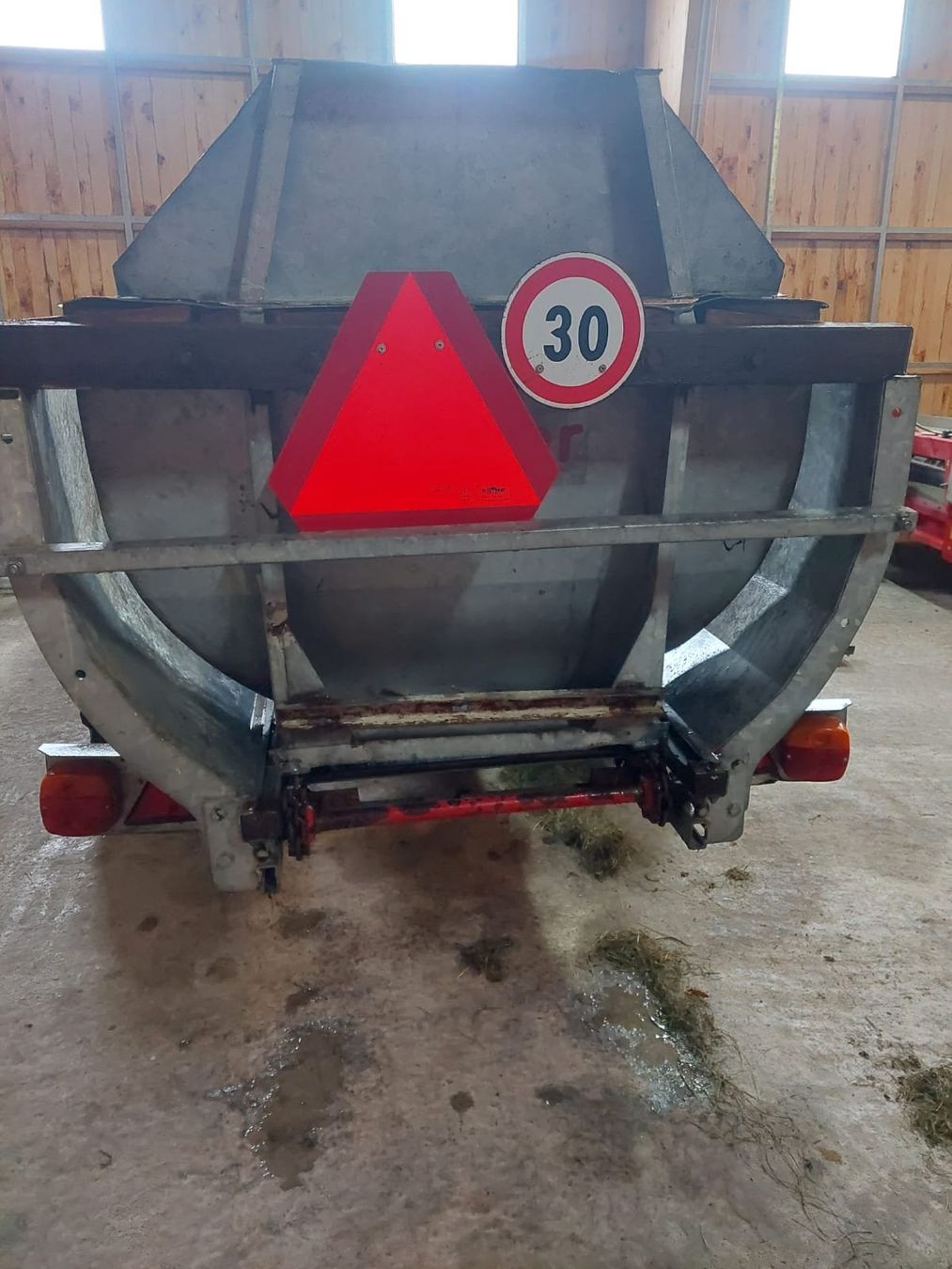 Gafner Spandiconcime: Mistzetter  4.0 m3 – Usato da Walchwil venduto da evmuin 4