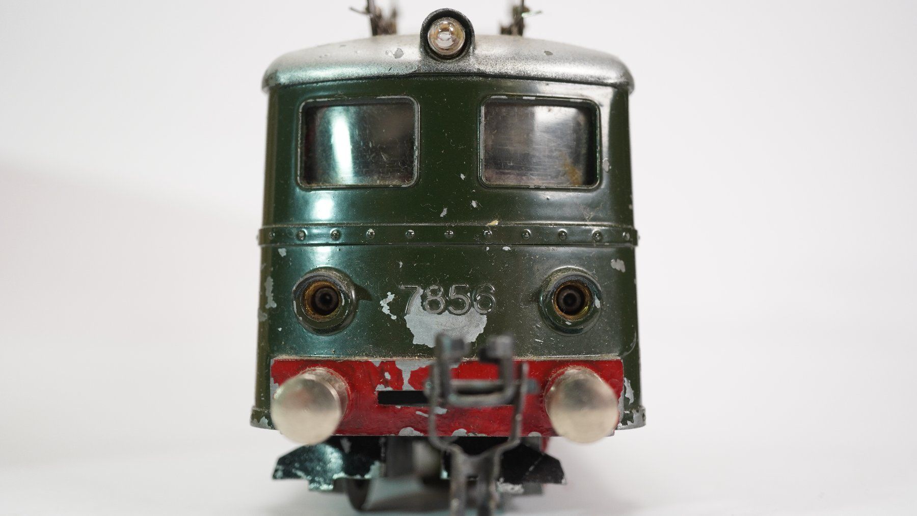 Modellini di ferrovie: e44 Resal 7556 E-Lok grün mit OVP – Usato da Thun venduto da evinka_gmbh 2