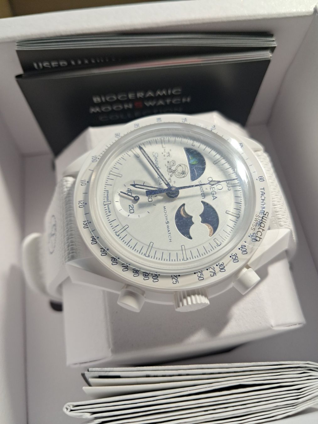 Swatch Orologi: Swatch x Omega Mission to Earthphase Moonshine Gold Cold Mo. – Nuovo e nell'imballaggio originale da Niederhasli venduto da zvb_fgn2 3