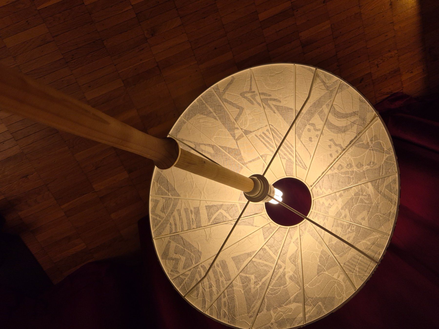 Lampade: Lampadaire vintage swiss made – Usato da Monthey venduto da McAuthor 3
