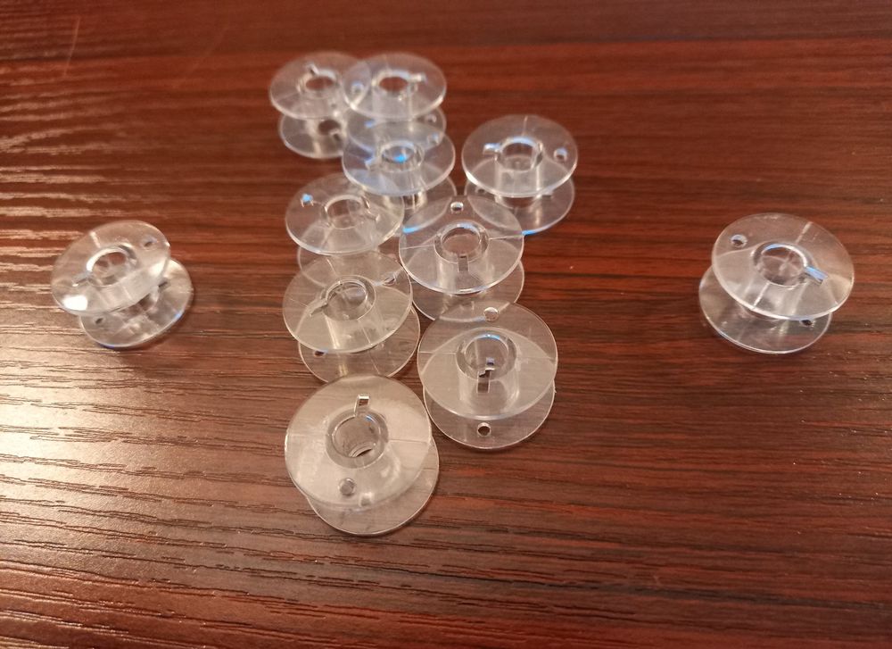 2PCS Universel Plastique Bobine Broche Supplémentaire