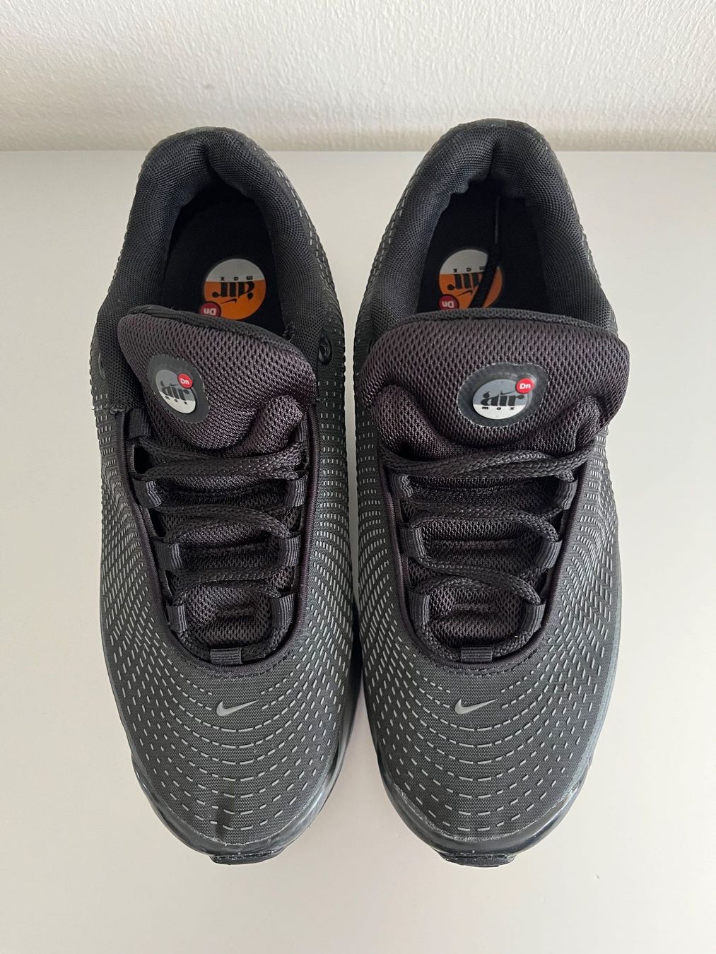 Nike Scarpe da uomo: Nike Air Max dn – Usato da St. Gallen venduto da Nickat 1