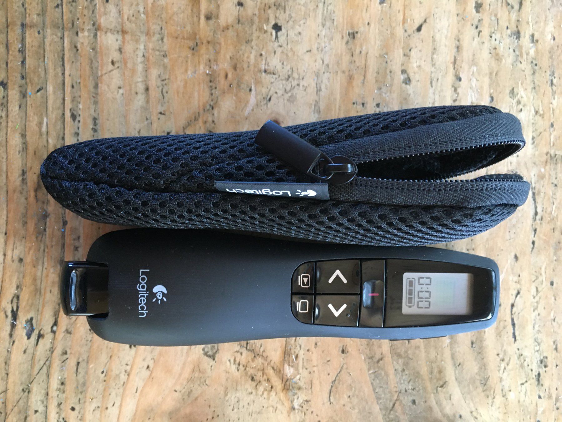 Logitech Souris: LOGITECH Professional Presenter R700 (Laser Pointer) – D'occasion à Hinwil par RomRay 7