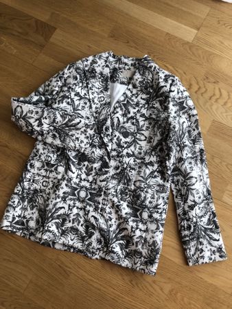Leinenblazer von MRS. & HUGS, ca. Gr. 40, NEUWERTIG!