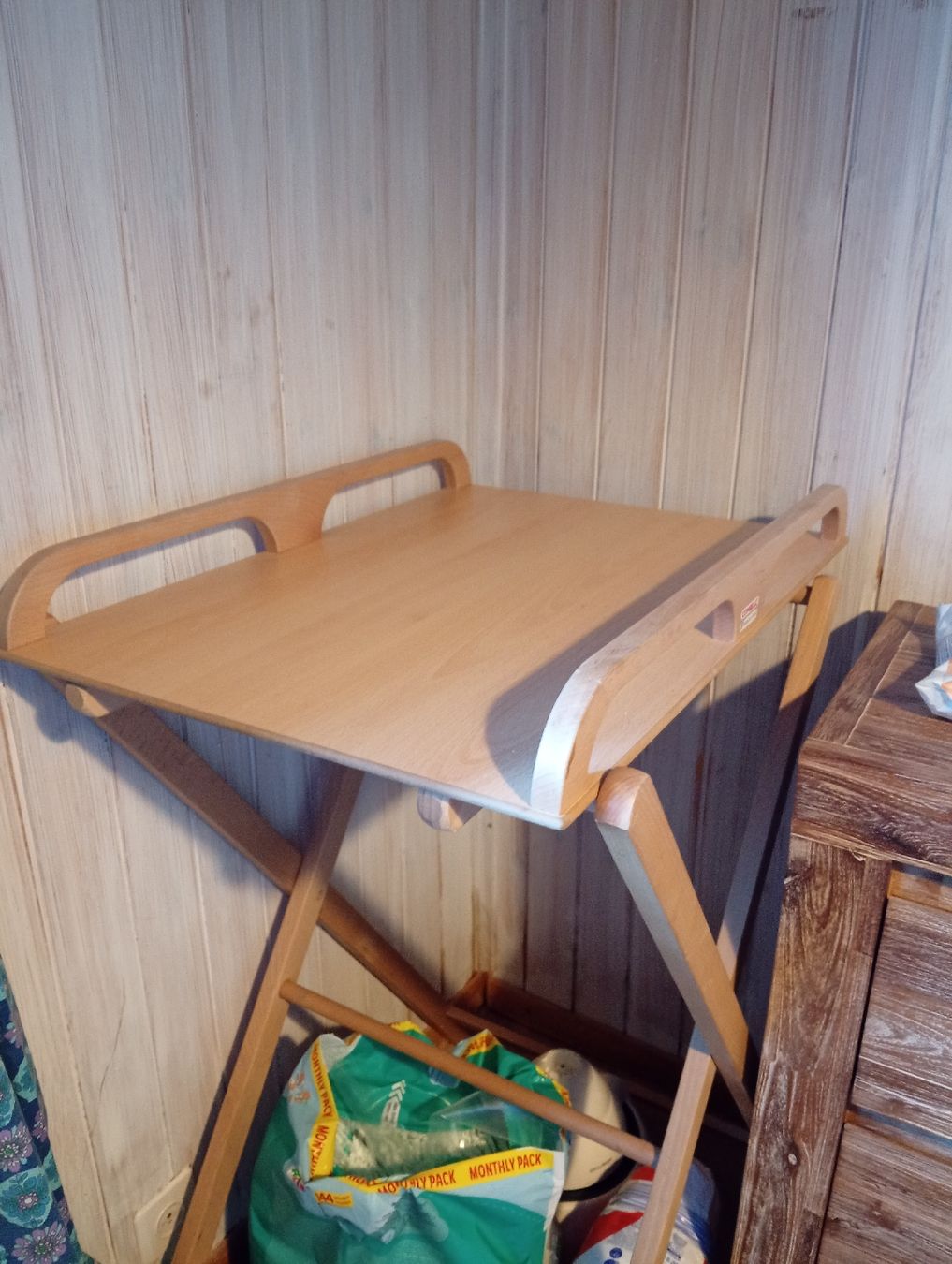 Wickeltisch & Zubehör: table à langer – Gebraucht aus Evolène von mar_v6xv