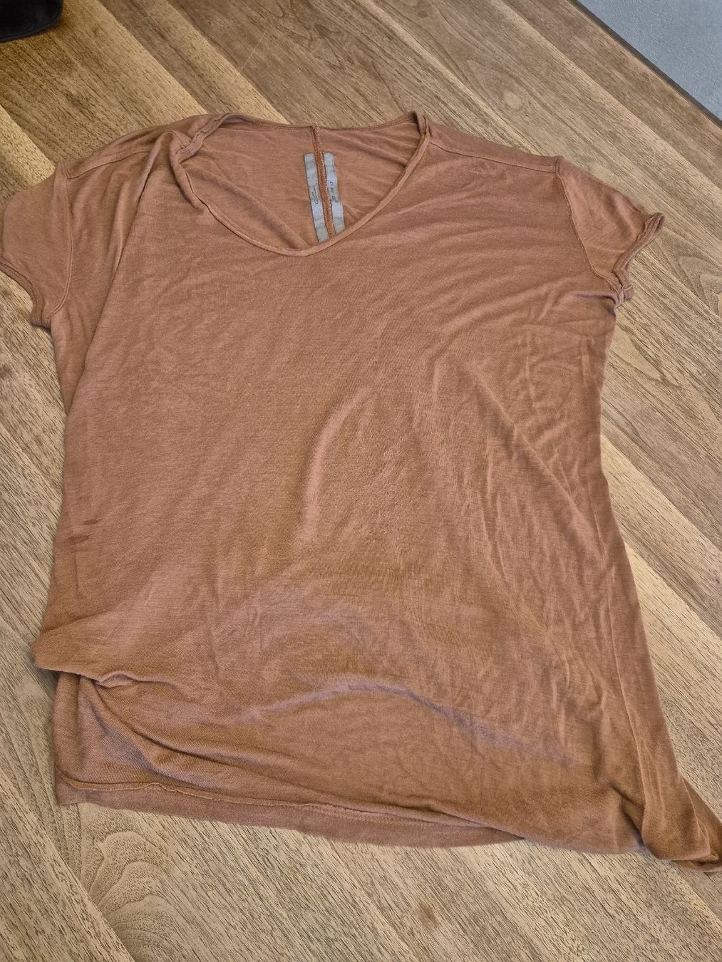 Rick Owens T-shirt: Rick Owens T-Shirt  – Usato da Weesen venduto da sch_cs6t