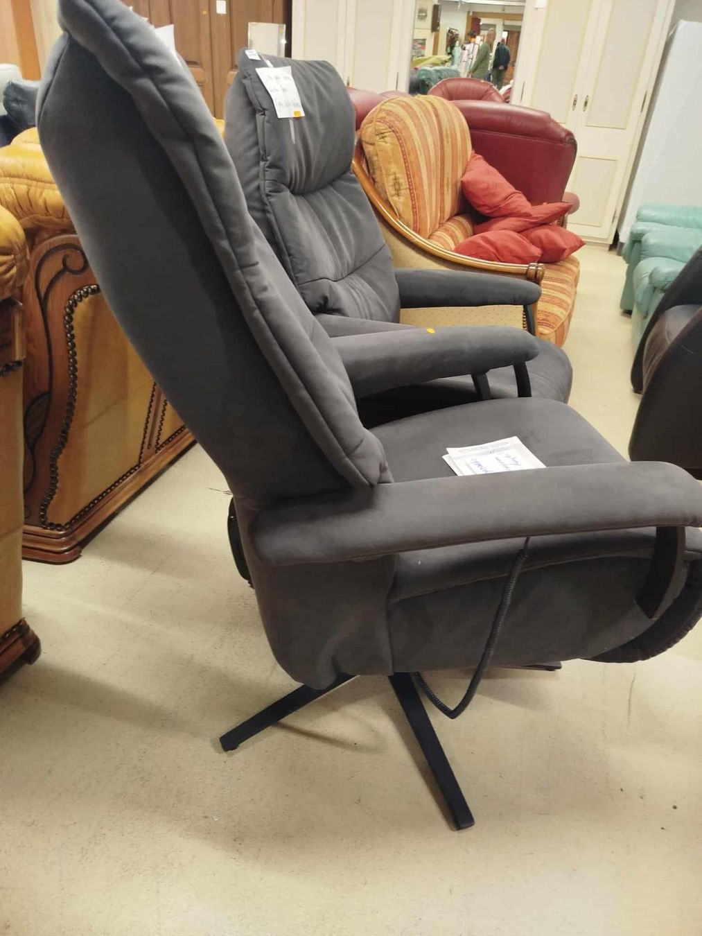 Stressless Fauteuils: 2 fauteuils  électriques - STRESSLESS – D'occasion à La Chaux-de-Fonds par Emmaus2300CDF