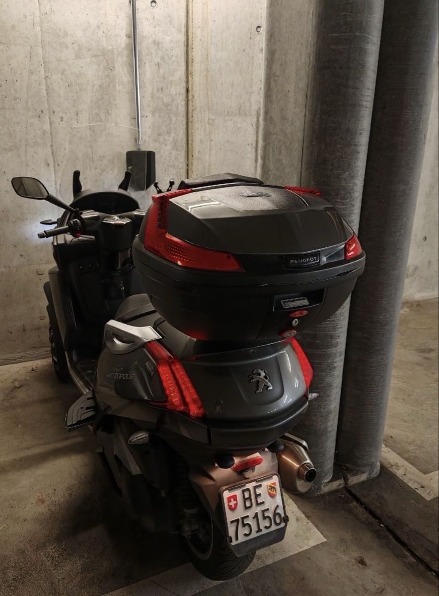 Peugeot Scooters: Peugeout Metropolis 400i – D'occasion à Bolligen par mzahit 7