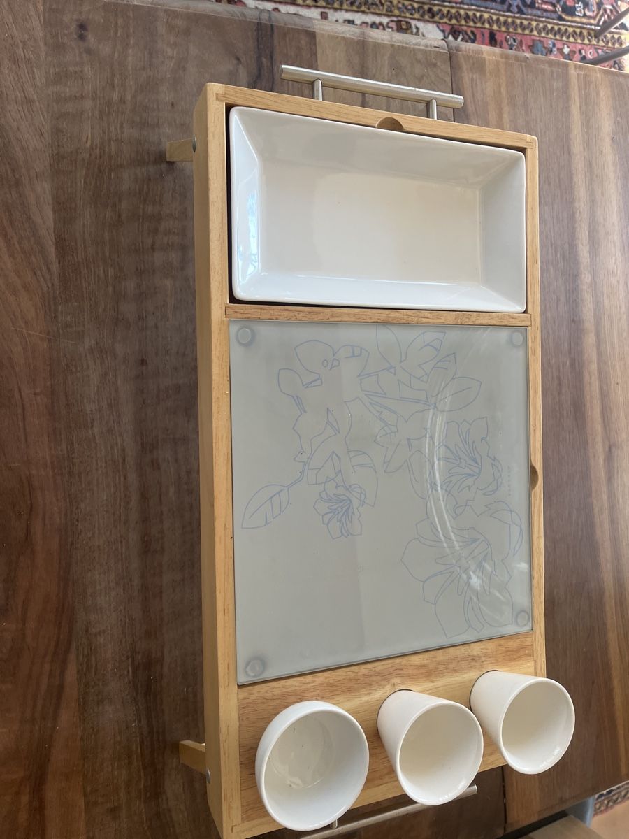 Tablet PC: Servierbrett Frühstückstablett – Usato da Wattenwil venduto da bara55