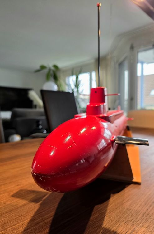 Rotes U-Boot Modell, funkgesteuert! (Gebraucht) in Therwil für CHF 156 ...
