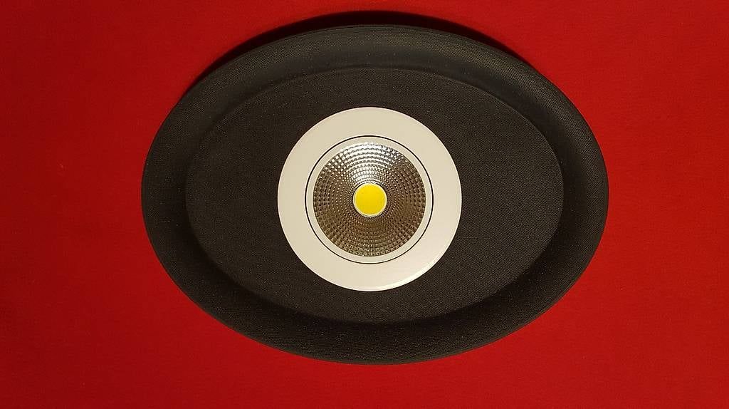 Kronleuchter & Deckenlampen: 8 Stk. Grosse LED Einbaustrahler in weiss – Gebraucht aus Bitsch von Quiksilver1969