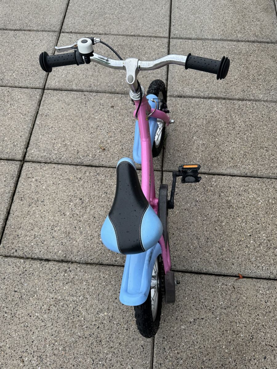 Velos: Kindervelo mit Stützrädern – Defekt aus Gelterkinden von Familienferien 3
