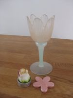Sehr schönes Teelicht Glas mit Teelicht und Deko Blume