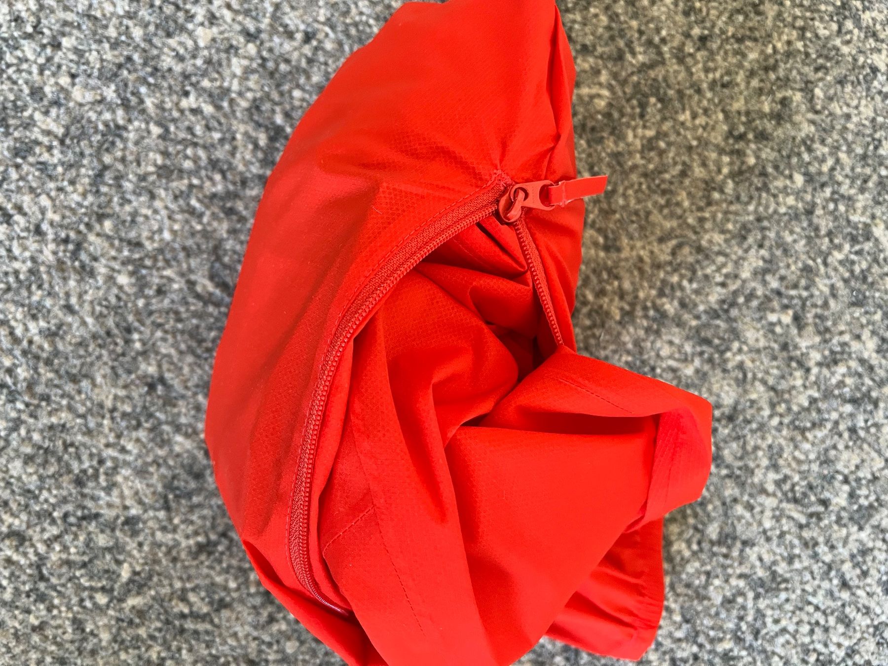 Mammut Giacche: MAMMUT Rainspeed Jacket, dark orange, ultralight, GrM/50 – Nuovo e nell'imballaggio originale da Adliswil venduto da vette56 9