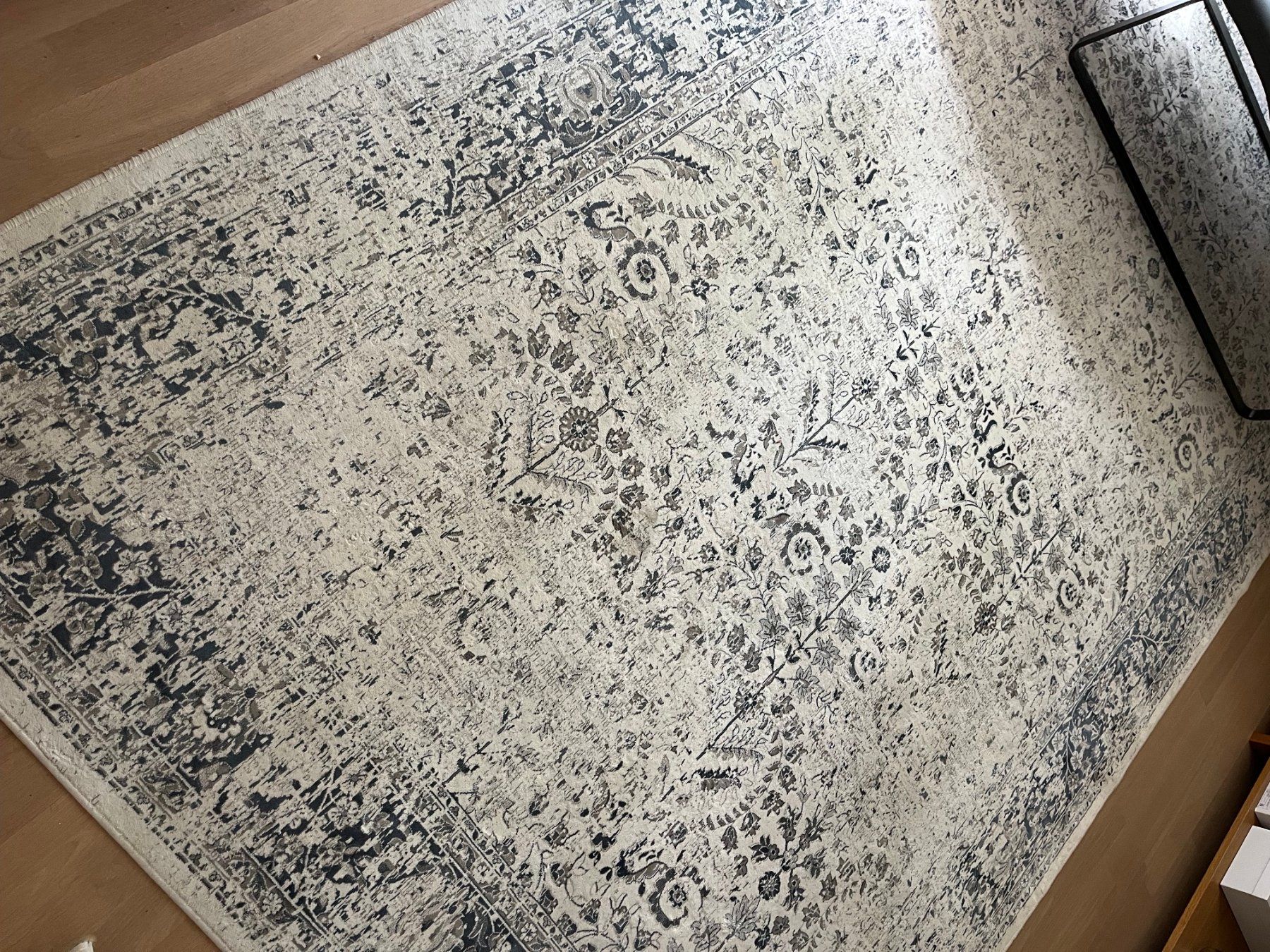 Tappeti: Teppich von Zara Home – Usato da Zürich venduto da Lolla4 1
