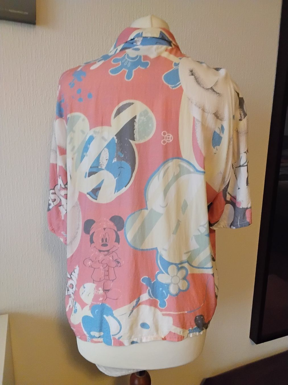 Pull&Bear Camicette: Chemisier Pull&Bear Disney  T.S comme neuf – Nuovo (secondo la descrizione) da Chêne-Bourg venduto da Fio994 1