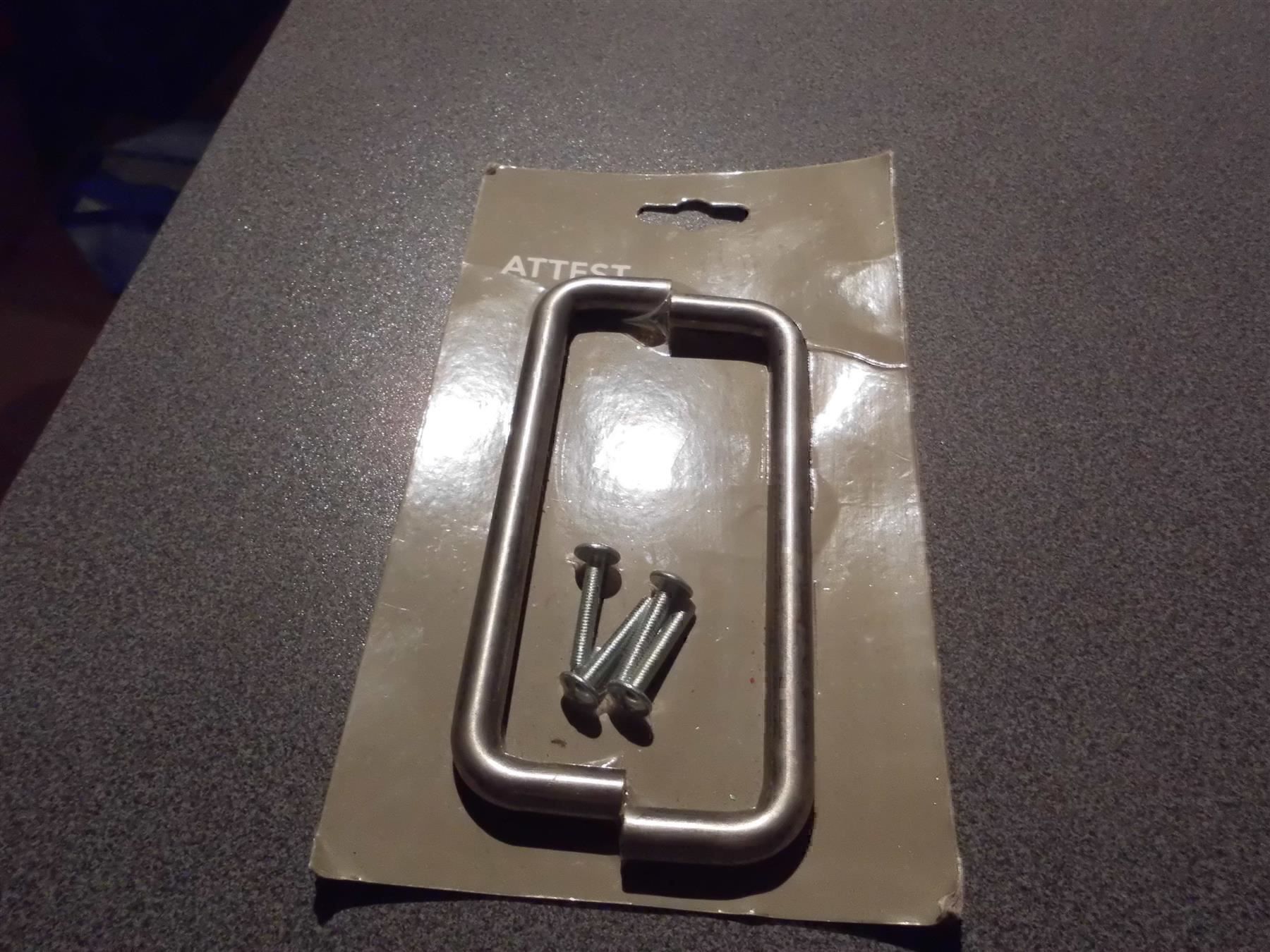 Ikea Quincaillerie: Griff Attest, IKEA – Neuf avec emballage d'origine à Zürich par Motzkuh