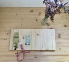 Motorikbrett inspiriert von Montessori