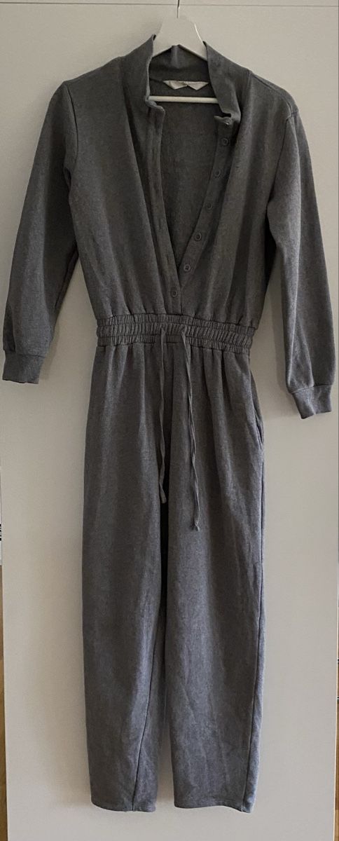 Tute: Jumpsuit PeopleTree fair&nachhaltig – Usato da Zürich venduto da Scano