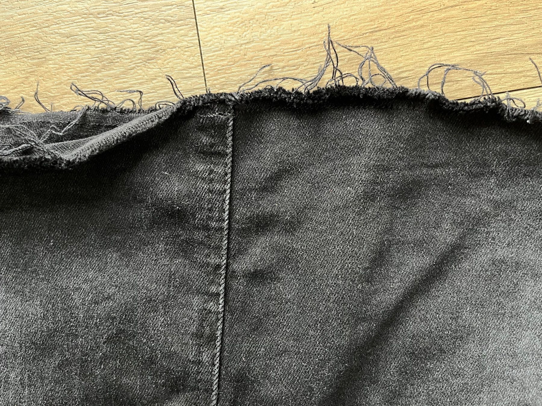 Closed Gonne: Closed Jeans Rock mit Fransen Model CHRIS – Nuovo (secondo la descrizione) da Kerns venduto da osco01 6