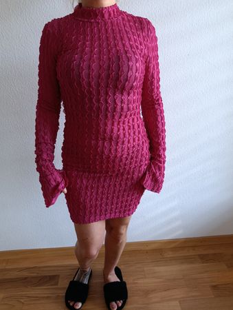 Rosa Kleid