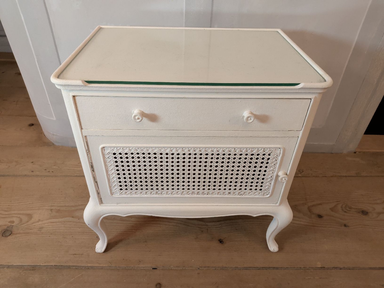Comodini: Nachttisch/ Beistelltisch Shabby Chic Style, Weiss – Usato da Dietfurt venduto da Subforce1853