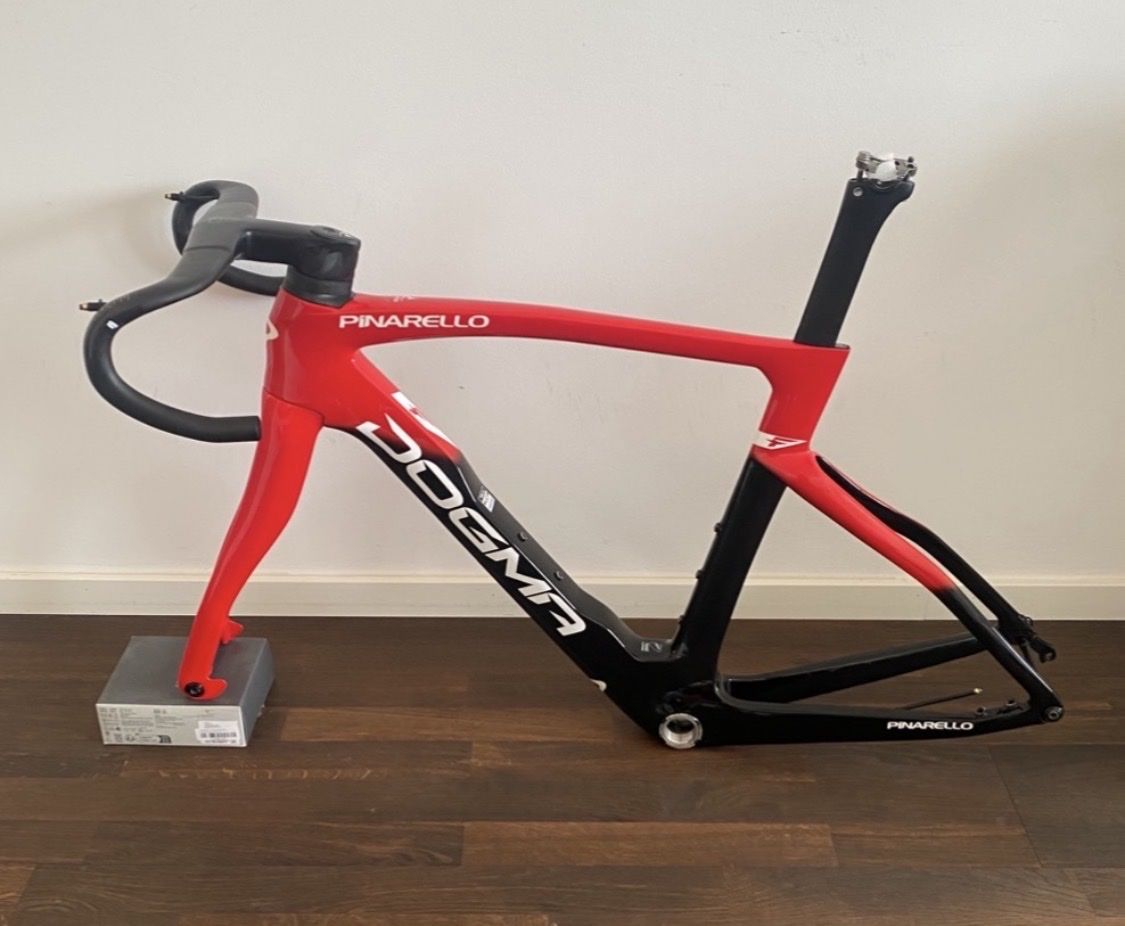 Pinarello Velos: Pinarello Dogma F – Gebraucht aus Glattpark(Opfikon) von MichelleLub 4
