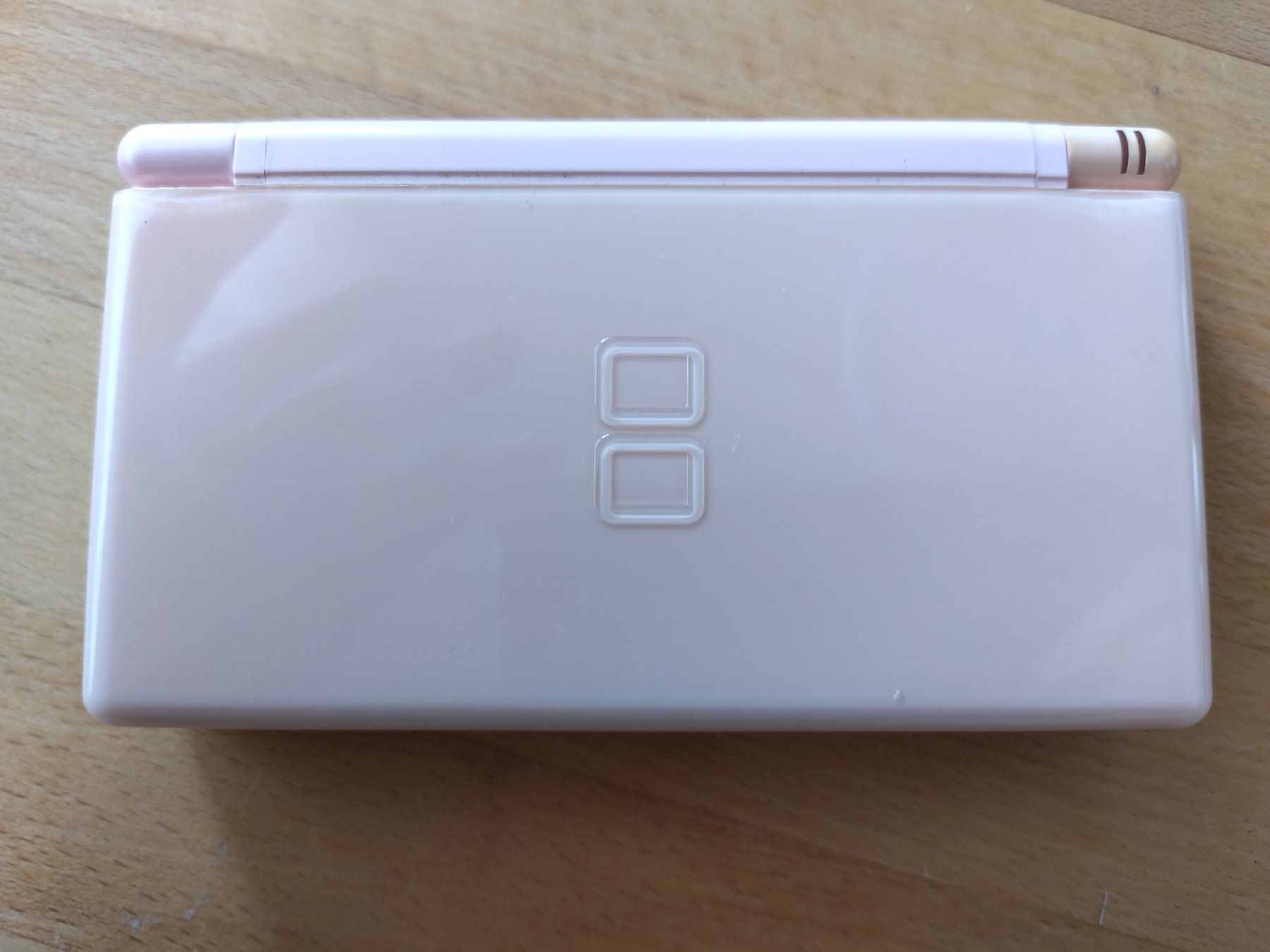 Nintendo DS Lite in Rosa (Gebraucht) in Kloten für CHF 45 – mit ...