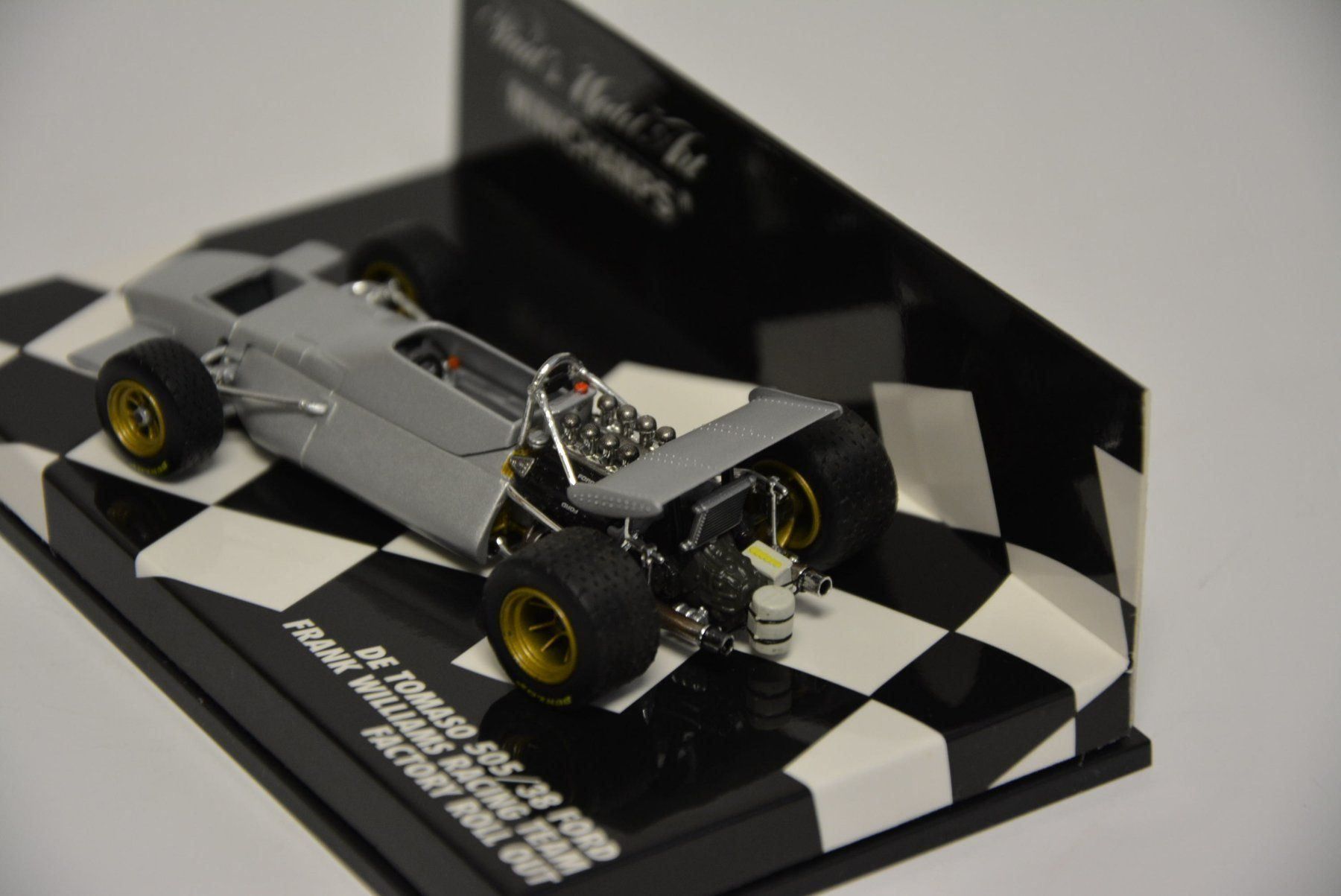 De Tomaso Modellini d'auto: De Tomaso 505/38 , Ford Williams , 1:43 – Nuovo e nell'imballaggio originale da Goldach venduto da Feivel9 5