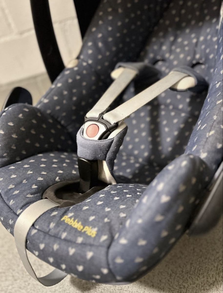 Maxi-Cosi Seggiolini per auto: Maxi-Cosi Pebble Plus – Usato da Wettswil venduto da del_lqg8 3