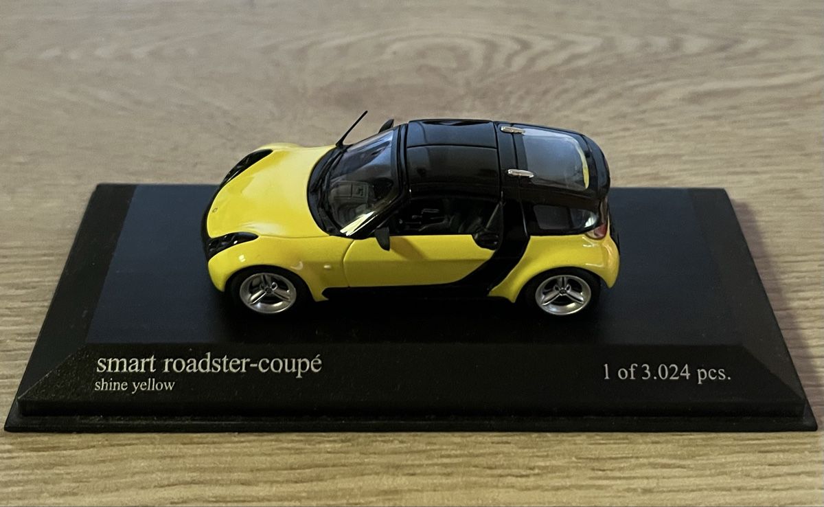 Minichamps Modellini d'auto: smart roadster-coupé 2003 – Usato da Blonay venduto da babast_