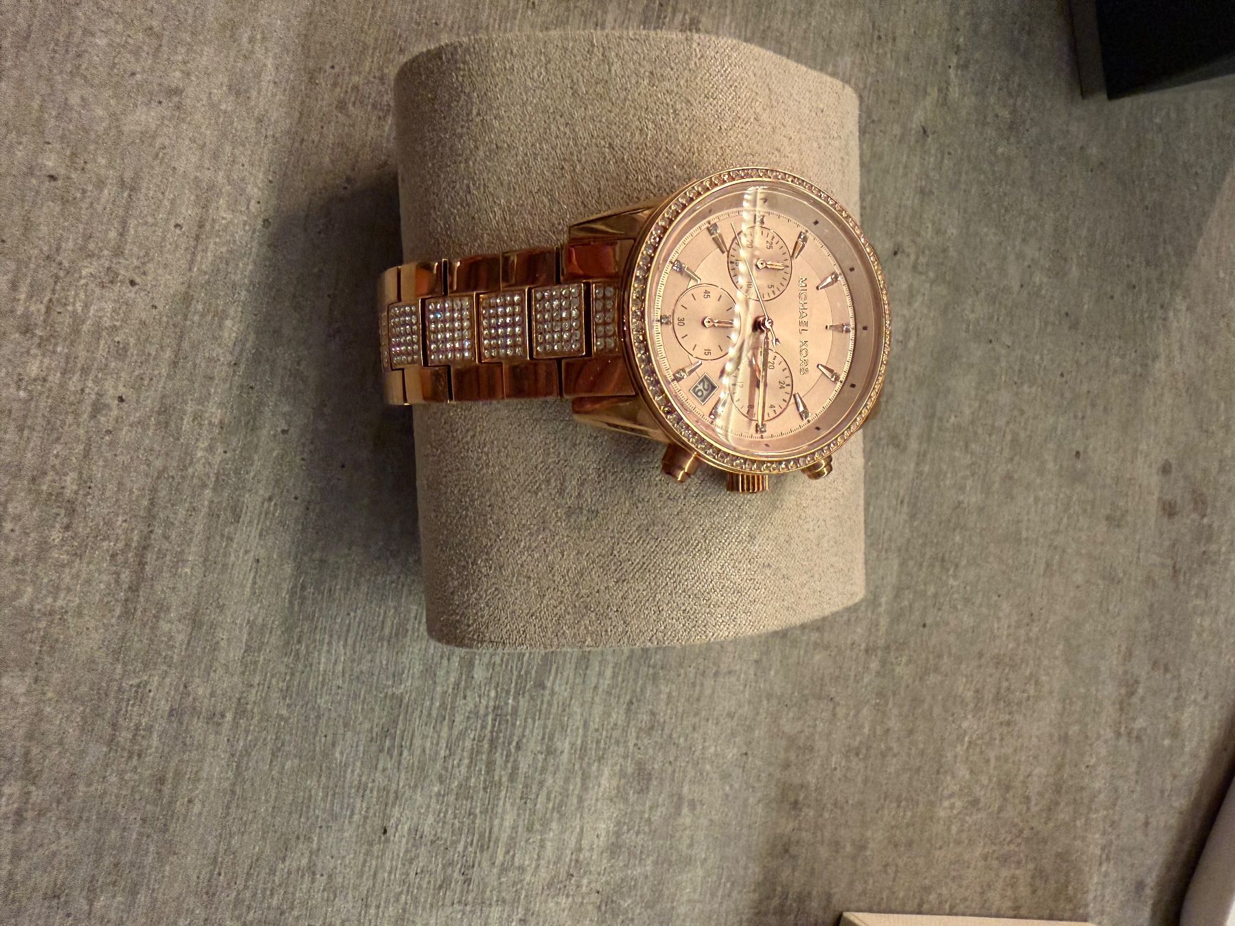 Michael Kors Montres: Michael Kors Uhr – D'occasion à Neukirch par Rbischi