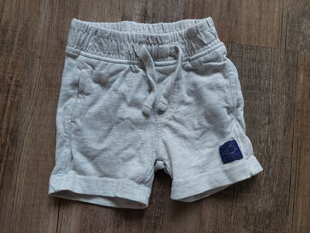 Shorts / kurze Hose 3-6 Monate