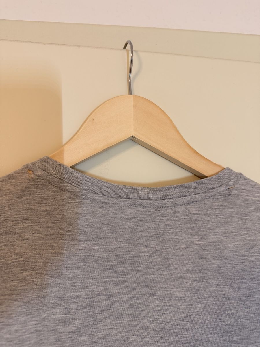 Lacoste T-shirt: Lacoste tshirt mit loch  – Usato da Visp venduto da locosshop 3
