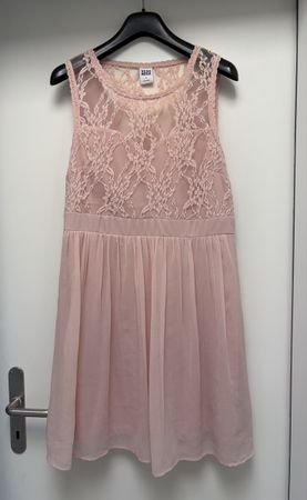 Kleid XL in hellrosa mit Spitze
