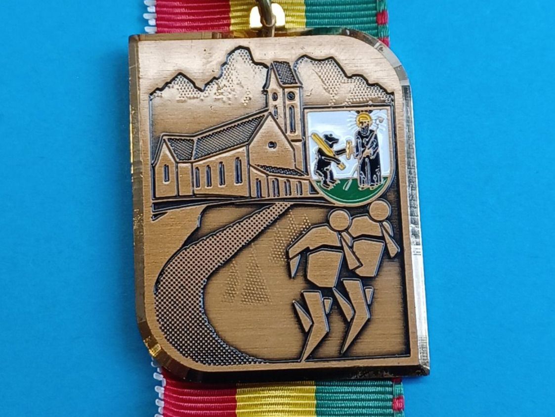 Medaglie: 6. Pilatus Lauf 1990 – Usato da Schwanden GL venduto da Suvorov